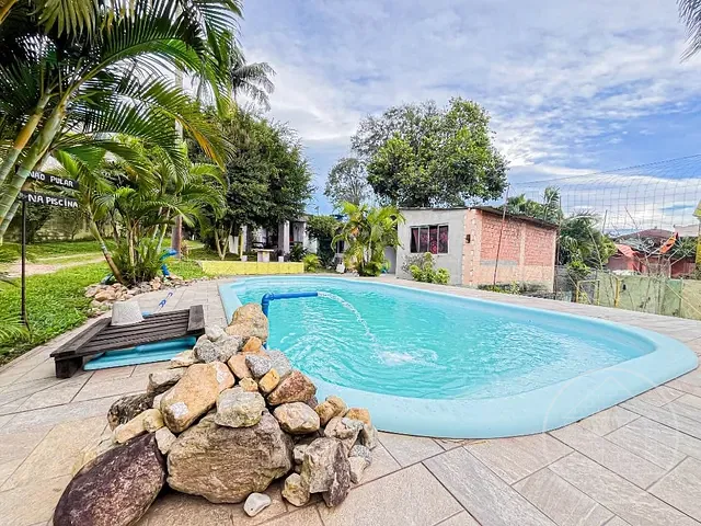 Chácara com 1700m² 3 quartos e 2 banheiros, à venda ou para alugar, no bairro Loteamento Parque Sao Paulo em Embu-Guaçu