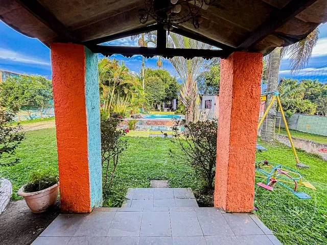 Chácara com 1700m² 3 quartos e 2 banheiros, à venda ou para alugar, no bairro Loteamento Parque Sao Paulo em Embu-Guaçu