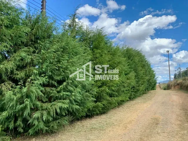 Chácara com 5407m² 2 quartos e 2 banheiros, à venda, no bairro Rural em Andradas