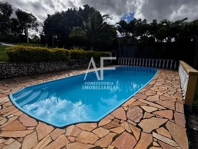 Chácara com 28000m² 4 quartos e 5 banheiros, à venda, no bairro Piracangaguá em Taubaté