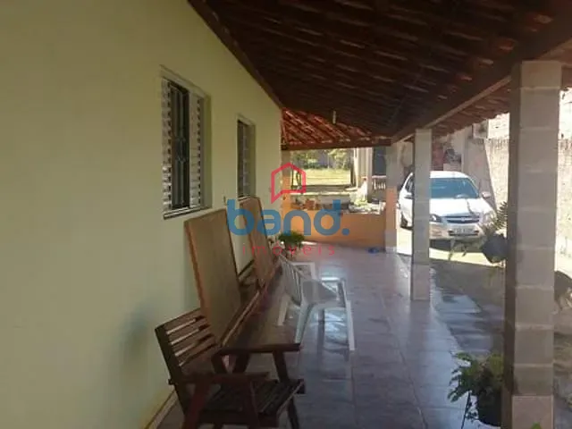 Chácara com 1000m² 3 quartos e 2 banheiros, à venda, no bairro São Carlos em Porto Feliz