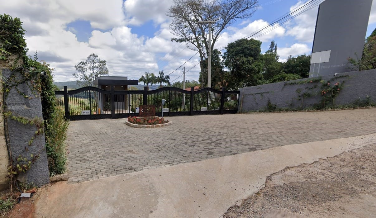 Chácara à venda com 4 quartos, 3285m² - Foto 1