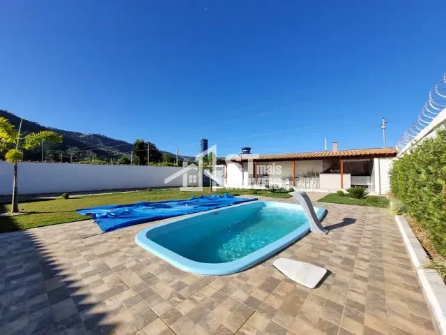 Chácara com 500m² 2 quartos e 2 banheiros, à venda, no bairro Zona Rural em Andradas