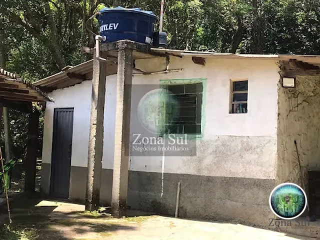 Chácara com 60m² 2 quartos e 1 banheiro, à venda, no bairro Caieiras em Sarapuí