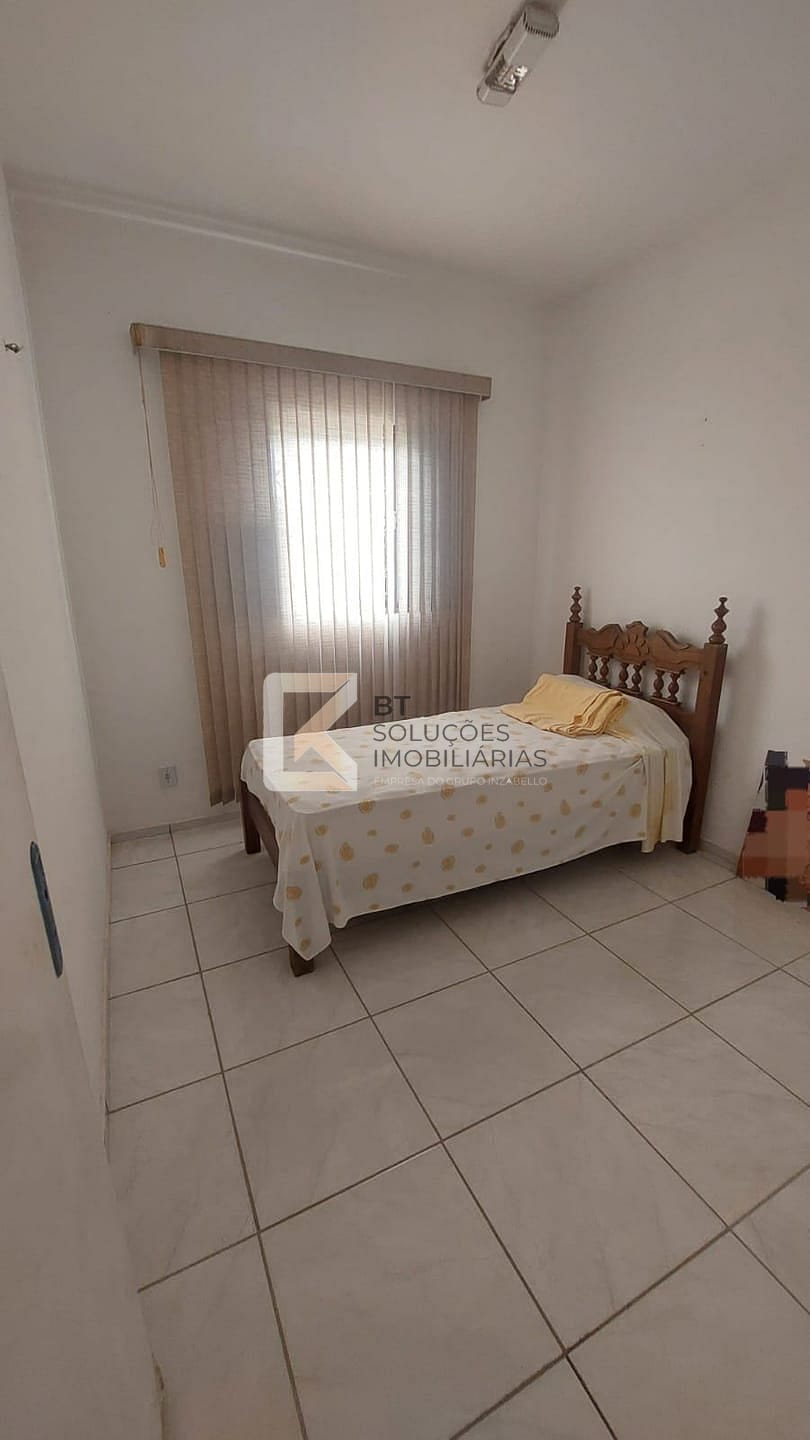 Chácara à venda com 3 quartos, 154m² - Foto 9