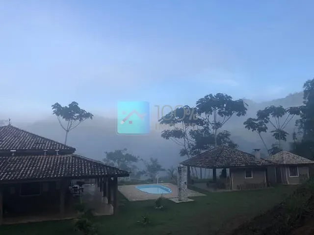 Chácara com 121000m² 2 quartos e 2 banheiros, à venda, no bairro São Francisco Xavier em São José dos Campos
