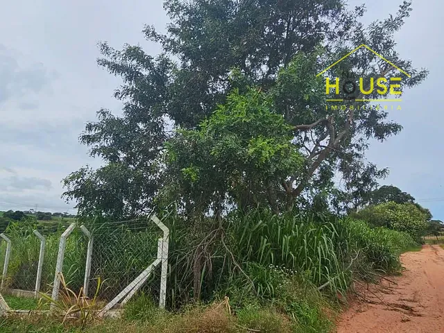 Chácara à venda, no bairro zonal em Meridiano