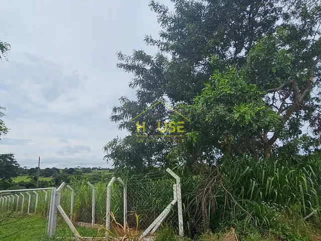 Chácara à venda, no bairro zonal em Meridiano