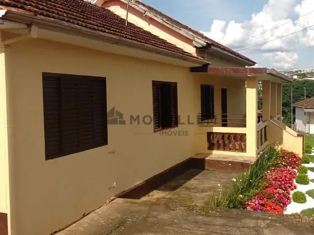 Chácara 4 quartos e 1 banheiro, à venda, no bairro Anhumas em Pedralva