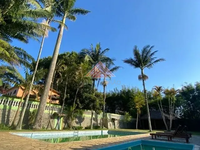 Chácara com 1000m² 13 quartos e 5 banheiros, à venda, no bairro Ipelândia em Suzano