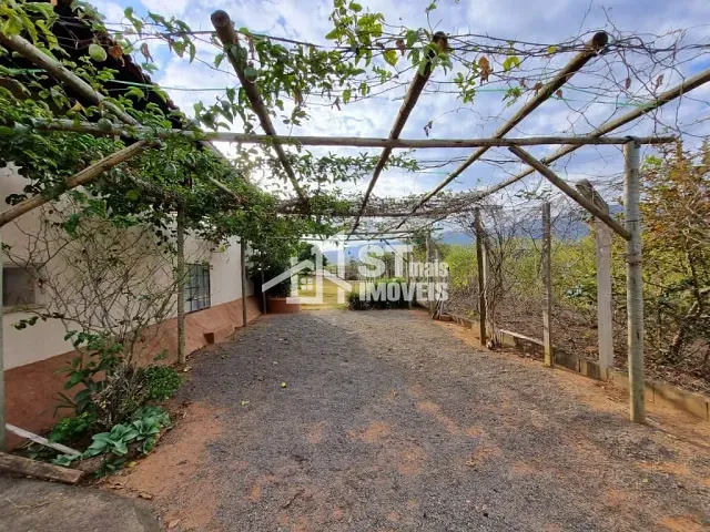 Chácara com 750m² 2 quartos e 2 banheiros, à venda, no bairro Retirinho em Andradas