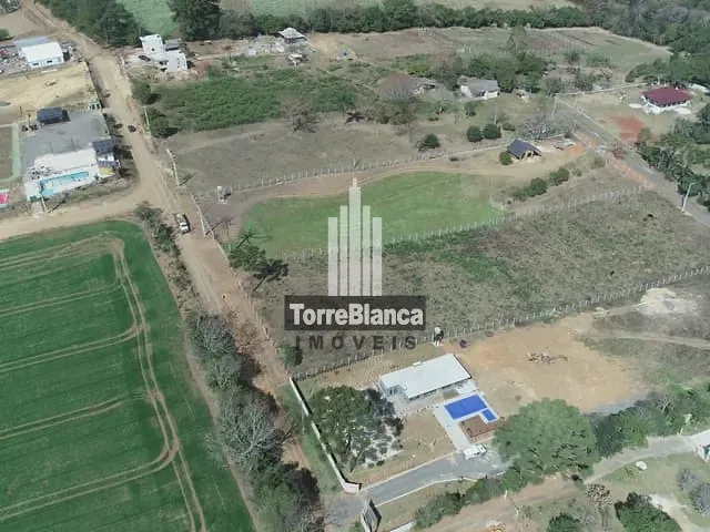 Chácara com 500m², à venda, no bairro Periquitos em Bocaina (Ponta Grossa)
