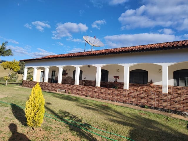 Chácara com 3600m², à venda, no bairro Anhumas em Córrego do Bom Jesus