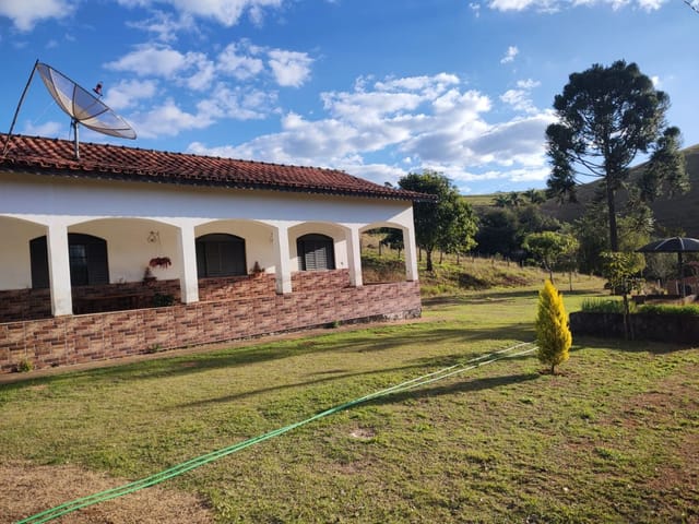 Chácara com 3600m², à venda, no bairro Anhumas em Córrego do Bom Jesus