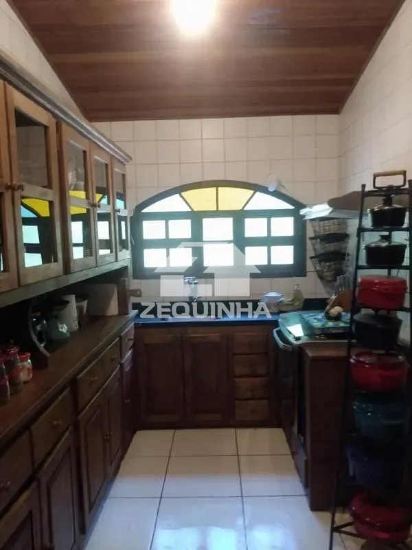 Sítio, 4 quartos, 200 m² - Foto 4