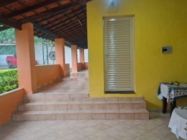 Chácara com 1080m² 2 quartos e 3 banheiros, à venda, no bairro Chácaras de Recreio - 2000 em Hortolândia