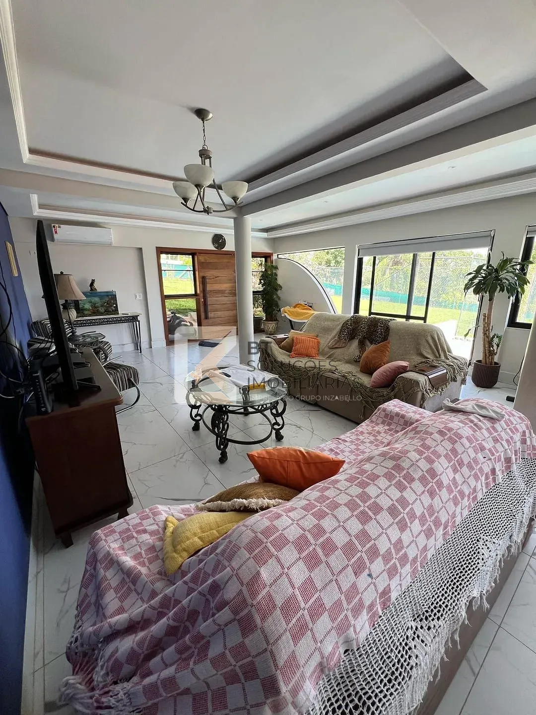 Chácara, 3 quartos, 3040 m² - Foto 3