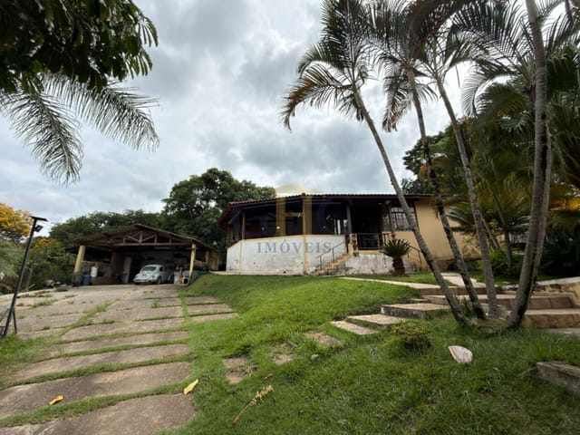 Chácara com 2674m² 3 quartos e 3 banheiros, à venda, no bairro Quintas de Pirapora II em Salto de Pirapora
