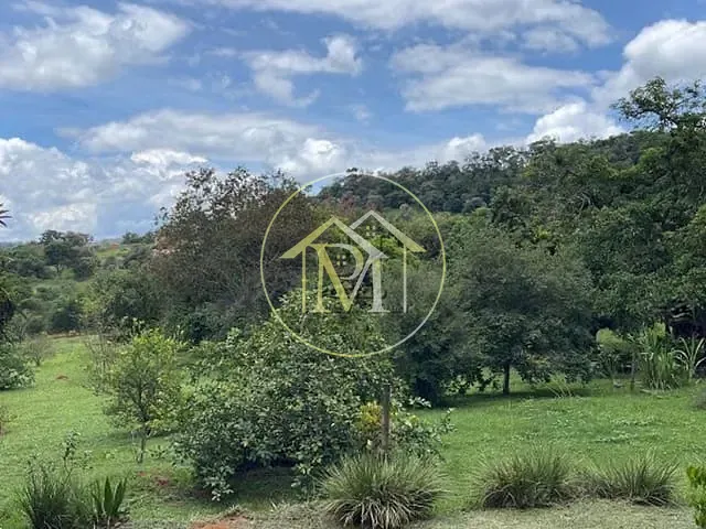 Chácara com 1000m² 3 quartos e 4 banheiros, à venda, no bairro Jardim Residencial Itaim em Itu