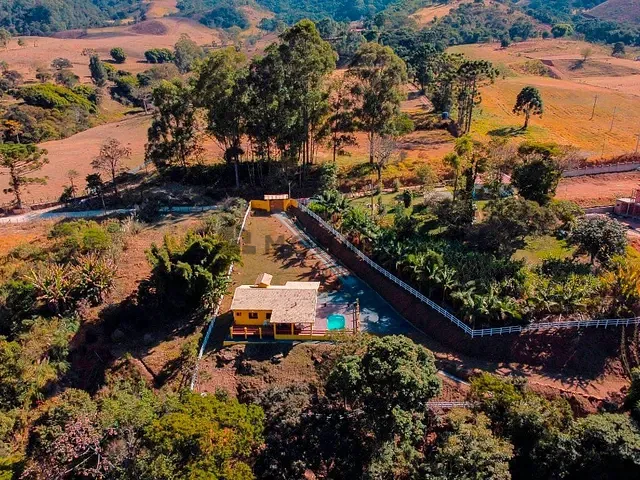 Chácara com 2500m², à venda, no bairro Salto em Delfim Moreira