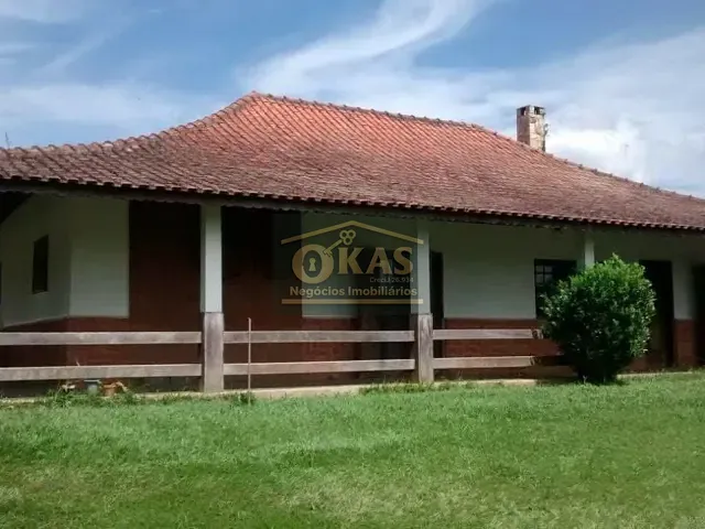 Chácara com 900m² 3 quartos e 2 banheiros, à venda, no bairro Recreio Santa Rita em Suzano