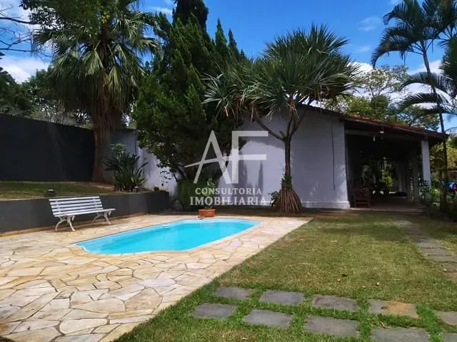 Chácara com 2000m² 2 quartos e 2 banheiros, à venda, no bairro Guamirim em Caçapava