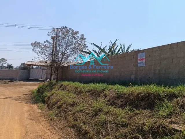 Chácara com 2000m² 3 quartos e 2 banheiros, à venda, no bairro Carafá em Votorantim