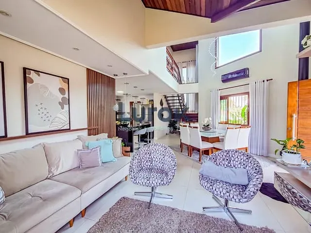 Chácara com 1070m² 3 quartos e 3 banheiros, à venda, no bairro Vale Verde em Valinhos