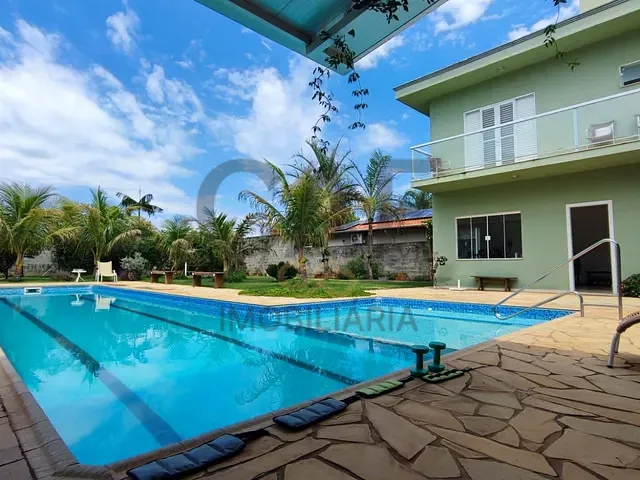 Chácara com 1020m² 4 quartos e 5 banheiros, à venda, no bairro Parque Ana Helena em Jaguariúna