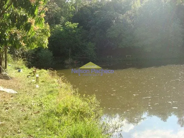 Chácara com 17230m² 5 quartos e 4 banheiros, à venda, no bairro Zona Rural em Capivari