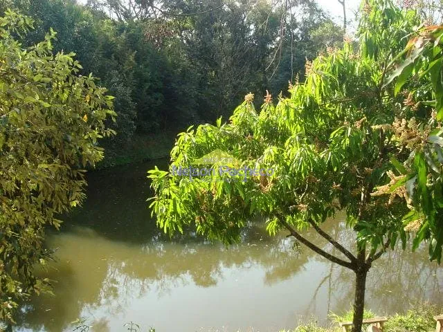 Chácara com 17230m² 5 quartos e 4 banheiros, à venda, no bairro Zona Rural em Capivari