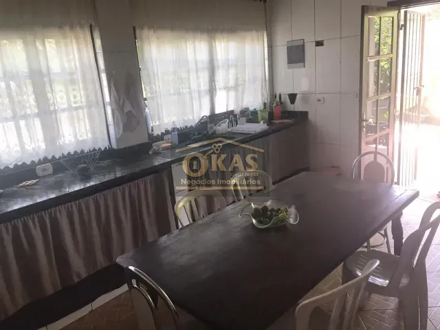 Chácara com 1225m² 4 quartos e 3 banheiros, à venda, no bairro Jardim Chácara Méa em Suzano