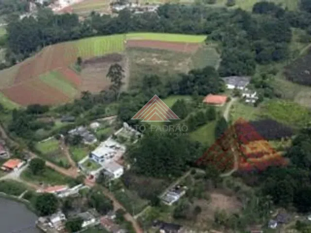 Chácara 2 quartos e 2 banheiros, à venda, no bairro Recanto Vital Brasil em Mauá