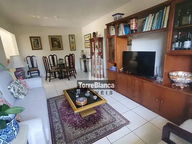 Chácara com 3000m² 3 quartos e 2 banheiros, à venda, no bairro Neves em Ponta Grossa