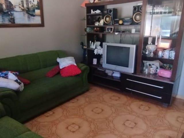 Chácara com 24000m² 2 quartos e 1 banheiro, à venda, no bairro Água Comprida em Água Comprida
