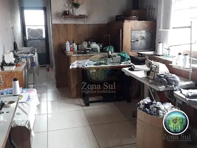 Chácara com 220m² 3 quartos e 2 banheiros, à venda, no bairro Brigadeiro Tobias em Sorocaba