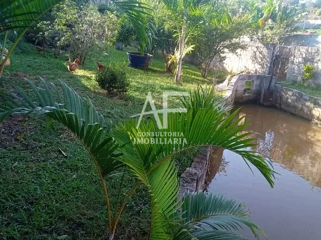 Chácara com 2000m² 3 quartos e 2 banheiros, à venda, no bairro Itaim em Taubaté