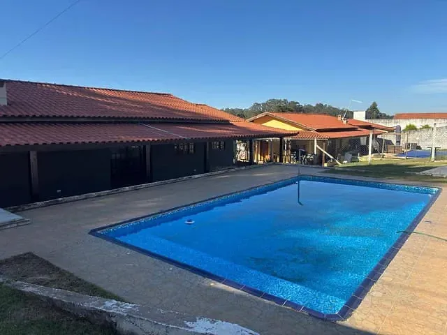 Chácara com 600m² 3 quartos e 2 banheiros, à venda, no bairro Chácara Tropical (Caucaia do Alto) em Cotia