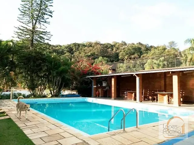 Chácara com 3000m² 7 quartos e 5 banheiros, à venda, no bairro Chacara Val Paraiso em Atibaia