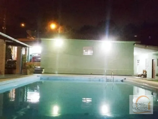 Chácara com 3000m² 7 quartos e 5 banheiros, à venda, no bairro Chacara Val Paraiso em Atibaia