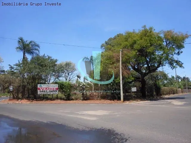 Chácara com 6900m² 2 quartos e 4 banheiros, à venda, no bairro JARDIM SANTA ADELIA em ARARAQUARA