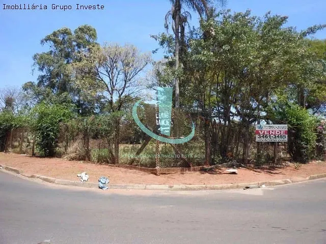 Chácara com 6900m² 2 quartos e 4 banheiros, à venda, no bairro JARDIM SANTA ADELIA em ARARAQUARA