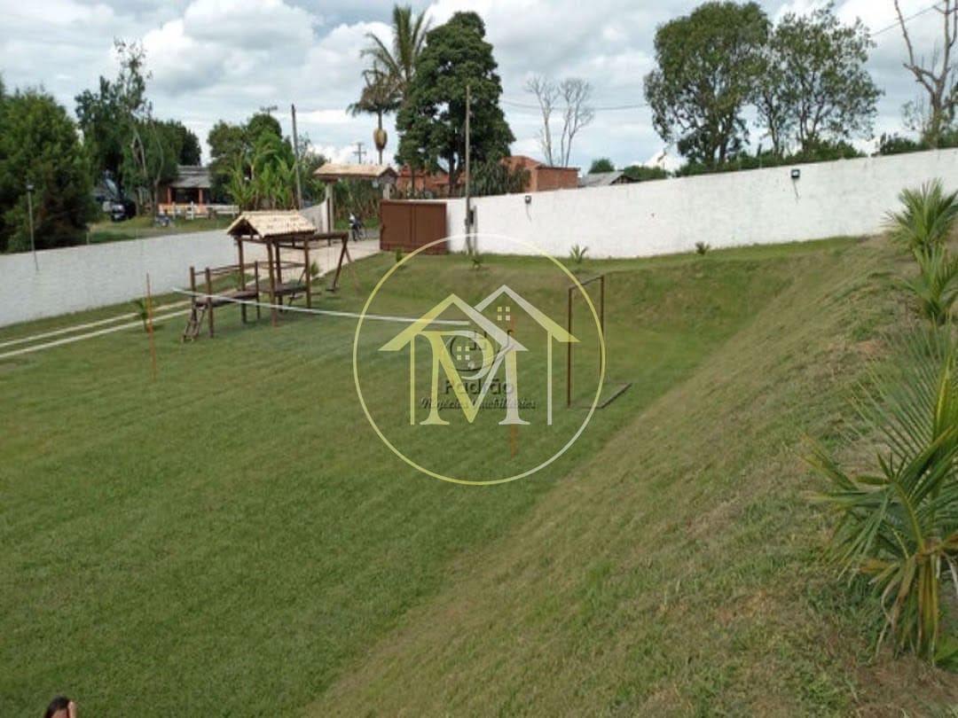 Chácara à venda com 3 quartos, 10m² - Foto 2