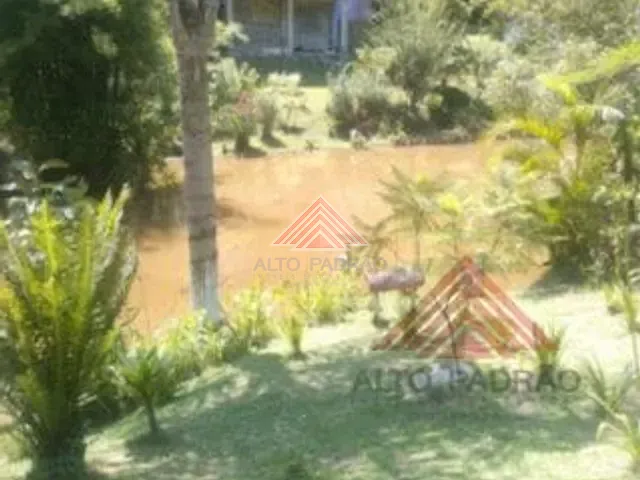 Chácara à venda, no bairro Bairro inválido em Cidade inexistente