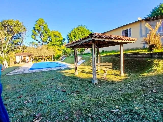 Chácara com 66105m² 4 quartos e 2 banheiros, à venda, no bairro Parelheiros em São Paulo