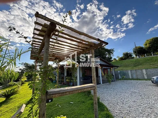 Chácara com 6000m² 3 quartos e 2 banheiros, à venda, no bairro Residencial Recanto Verde em Andradas