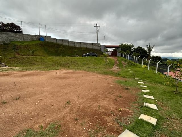 Chácara com 3000m², à venda ou para alugar, no bairro Tenentes em Extrema