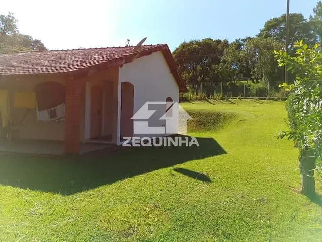 Chácara com 1793m² 2 quartos e 1 banheiro, à venda, no bairro Centro em Mairinque