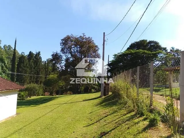 Chácara com 1793m² 2 quartos e 1 banheiro, à venda, no bairro Centro em Mairinque