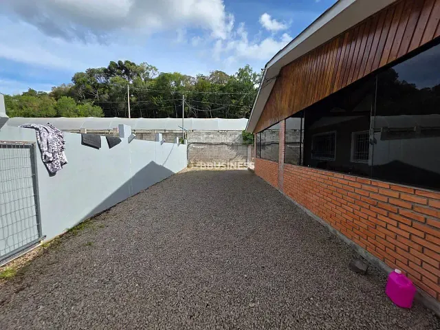 Chácara 5 quartos e 3 banheiros, à venda, no bairro Santa Lúcia do Piaí em Caxias do Sul